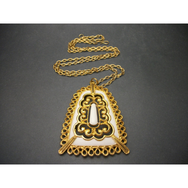 J.J. Jonette pendant white and gold