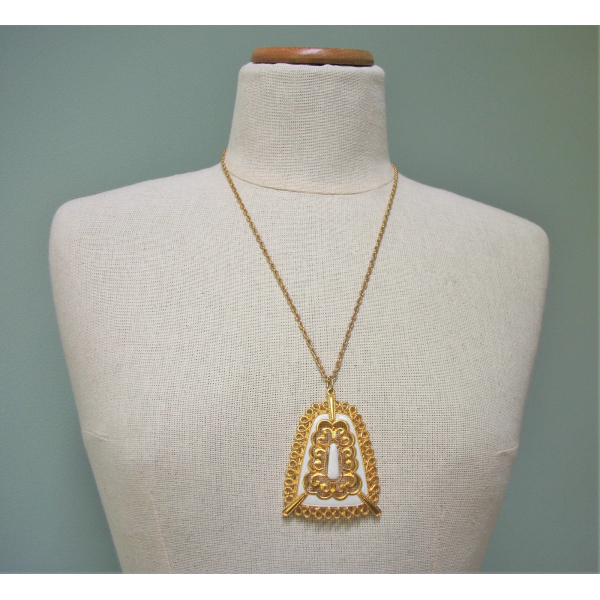 vintage JJ Jonette large white and gold pendant necklace