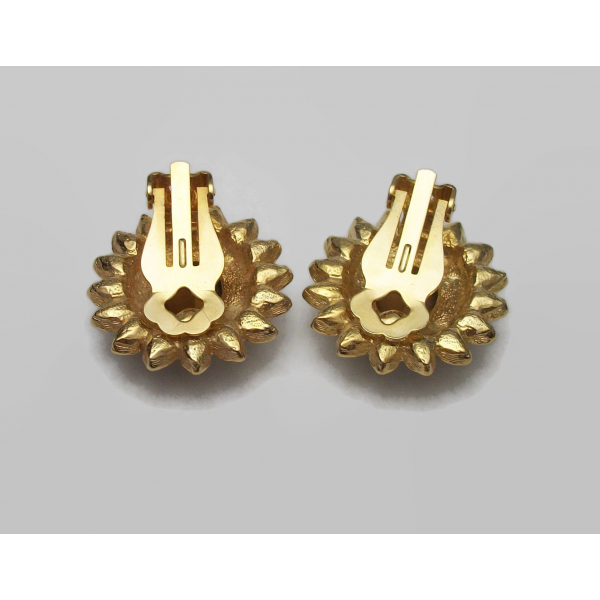 Back of clear crystal and gold wedding clip on earrings