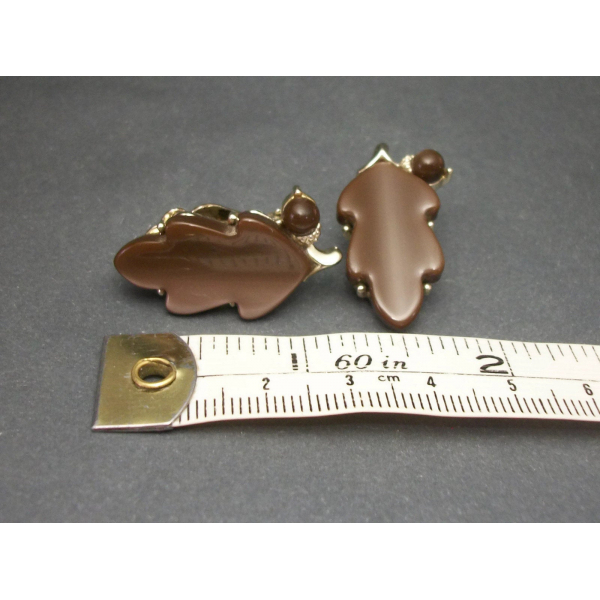 Measurements of brown thermoset oak leaf and acorn clip on earrings