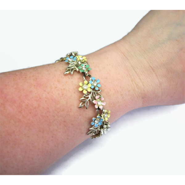 Vintage Pastel Enamel Flower Bracelet with Rhinestone Accents Gold Leaves 7 inch