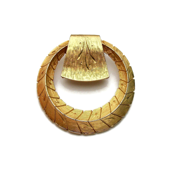 Vintage Brushed Gold Etched Circle Brooch Lapel in Signed Kramer Mid Century Vintage Brushed Gold Etched Circle Brooch Lapel in Signed Kramer Mid Century