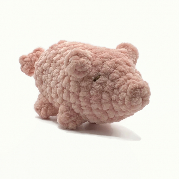 Amigurumi Crochet Pig Soft Chunky Yarn 6 inches long Piggy Plushie Pocket Pig