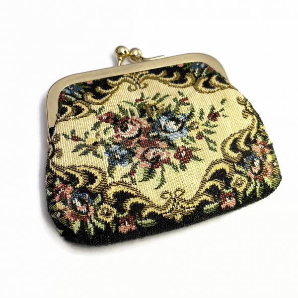 Vintage Tapestry Petit Point Needlepoint Coin Purse Floral Petit Point Design Ki