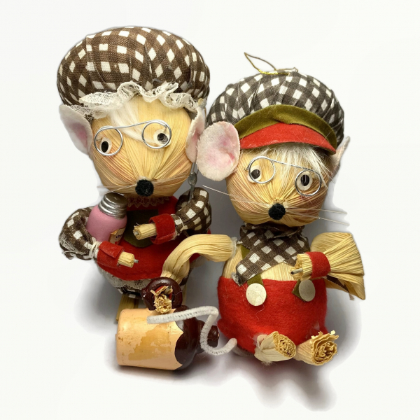 Vintage Kurt S. Adler Corn Husk Mice Ornaments 1983 with Jam Jar and Cider Jug Vintage Kurt S. Adler Corn Husk Mice Ornaments 1983 with Jam Jar and Cider Jug