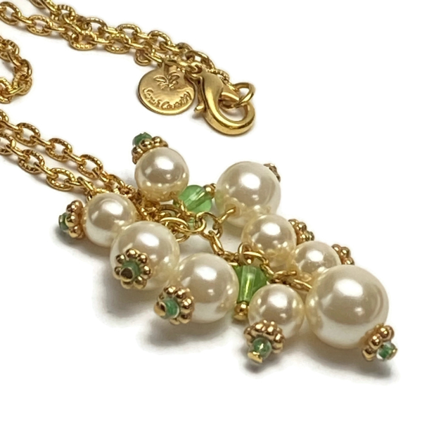 VIntage Sarah Coventry Pearl Bead Cluster Pendant Necklace Long Drop Pendant VIntage Sarah Coventry Pearl Bead Cluster Pendant Necklace Long Drop Pendant