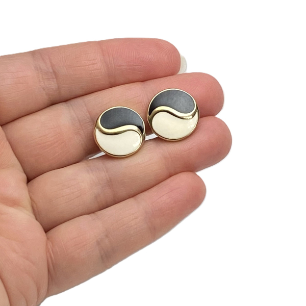 Vintage Avon Yin And Yang Clip on Earrings Small Round Black White Enamel