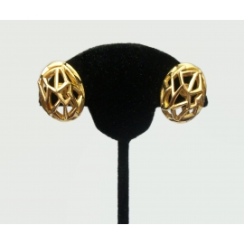 Vintage Crown Trifari Gold Oval Geometric Dome Clip On Earrings Openwork