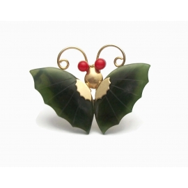 Vintage Carved Green Jade Colored Stone Butterfly Brooch Pendant with Coral Colored Eyes Gold Butterfly Lapel Pin Vintage Carved Green Jade Colored Stone Butterfly Brooch Lapel Pin Pendant