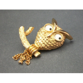 Vintage Avon Owl Brooch Gold Tone Googly Eyed Owl Pin Whimsical Funny Bird 1970s