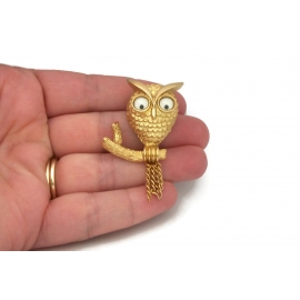 Vintage Avon Owl Brooch Gold Tone Googly Eyed Owl Pin Whimsical Funny Bird 1970s