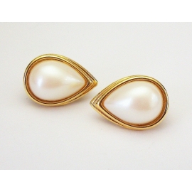 Vintage Monet Pearl Teardrop Clip on Earrings Gold with Faux Pearl Cabochon