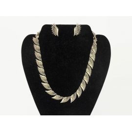 Vintage Gold Coro Choker Necklace and Clip on Earrings Set Demi Parure Wing Shaped Fringe Design 14" to 16 3/4" Necklace 1940s 1950s Vintage gold Coro necklace and earrings set