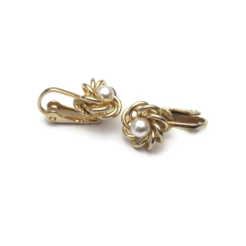 Vintage Dainty Gold Pearl Clip on Earrings Small Openwork Floral Minimalist