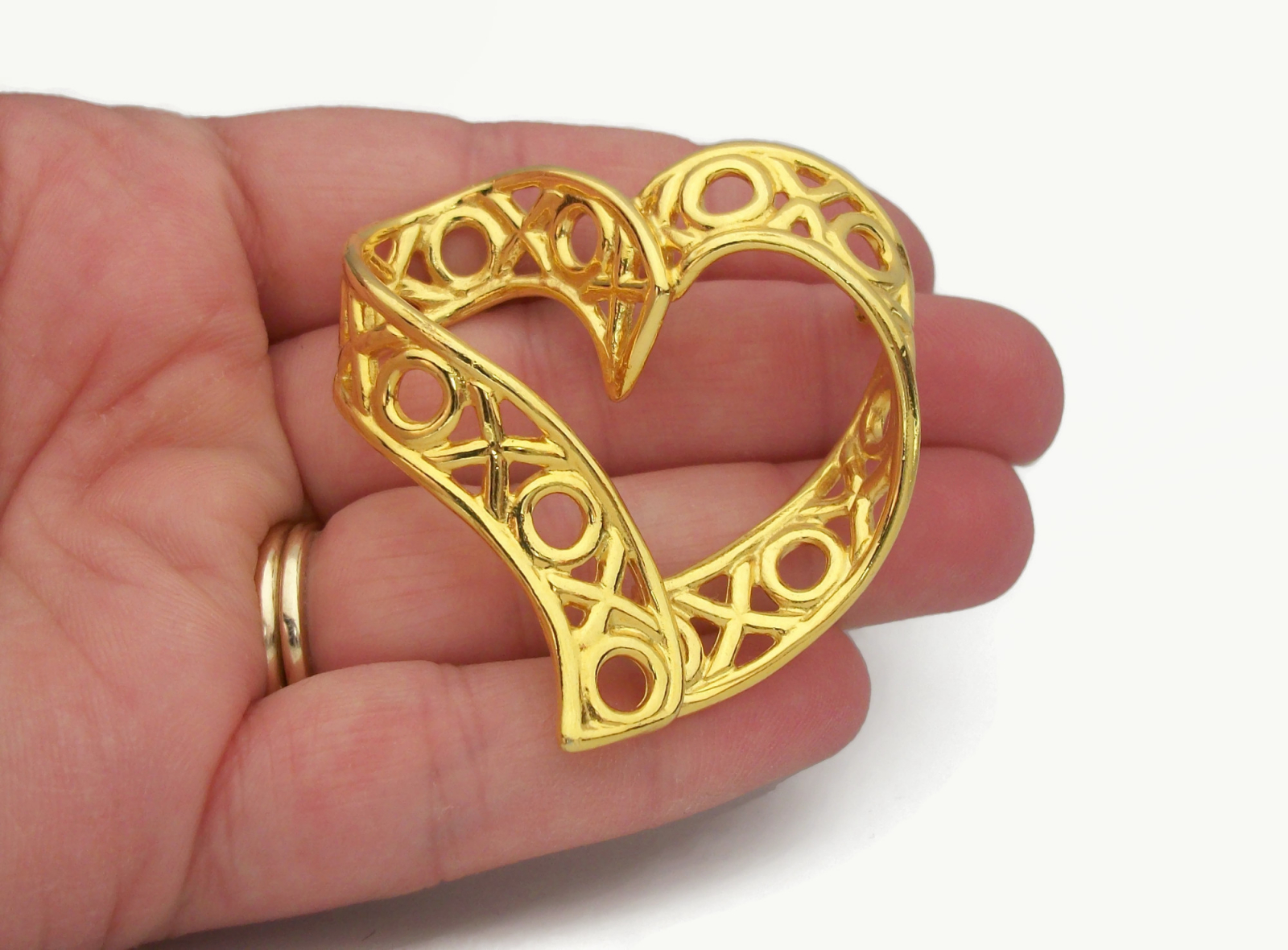 Heart shaped clearance brooches and pins