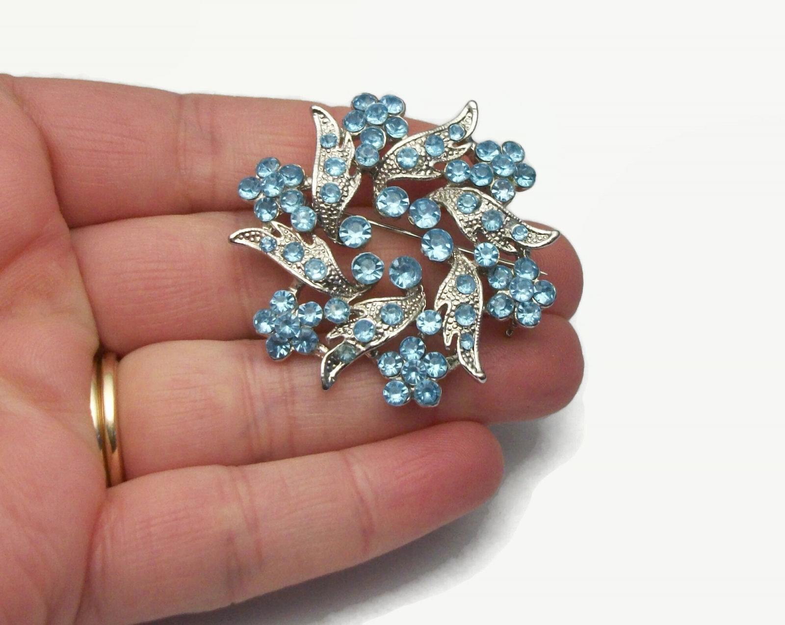 Vintage Silver and Blue Rhinestone Floral Wreath Brooch Lapel Pin ...