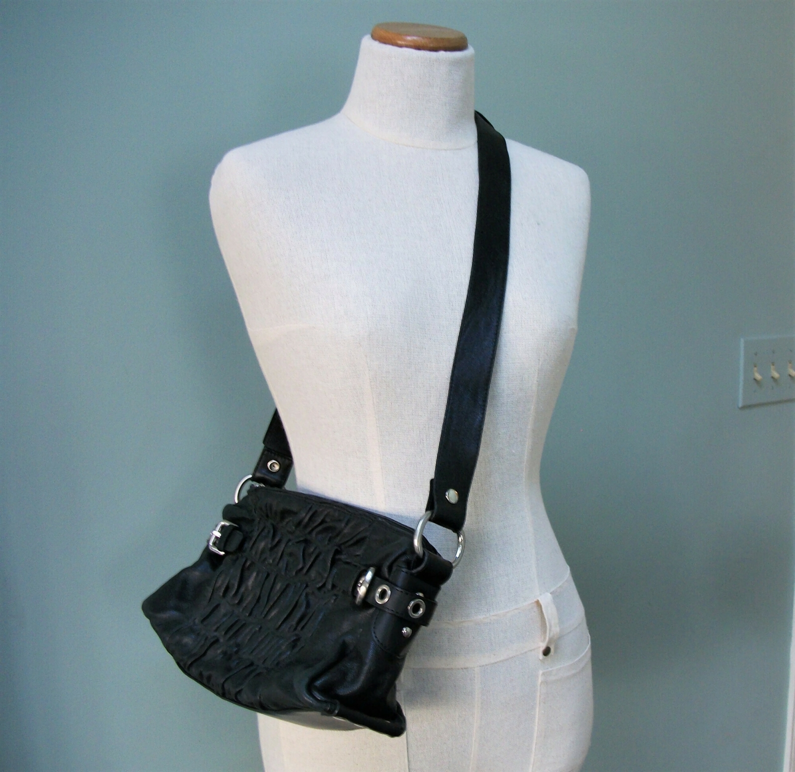 Nuovedive handbag best sale