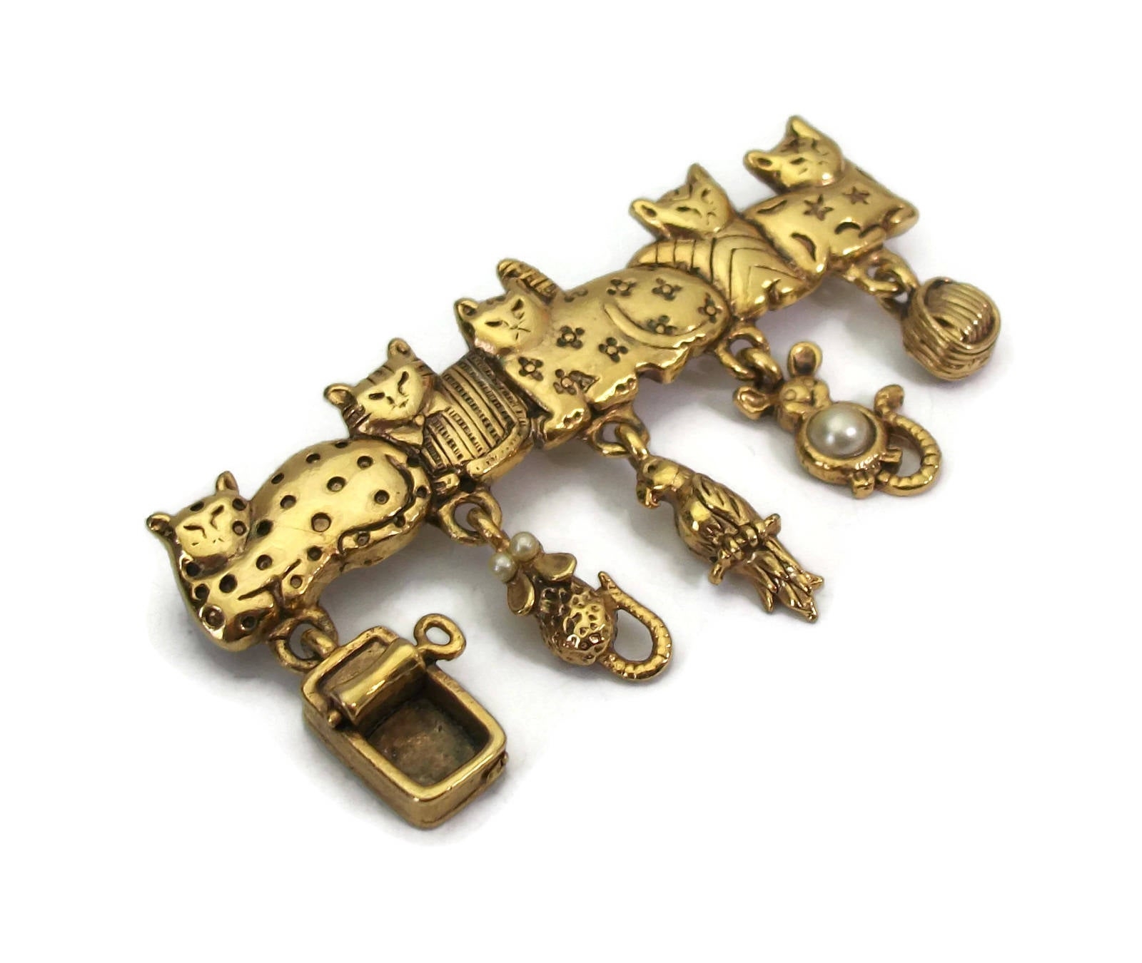 Vintage AJC Whimsical Cats Bar Pin Brooch with Dangling Charms Mouse ...