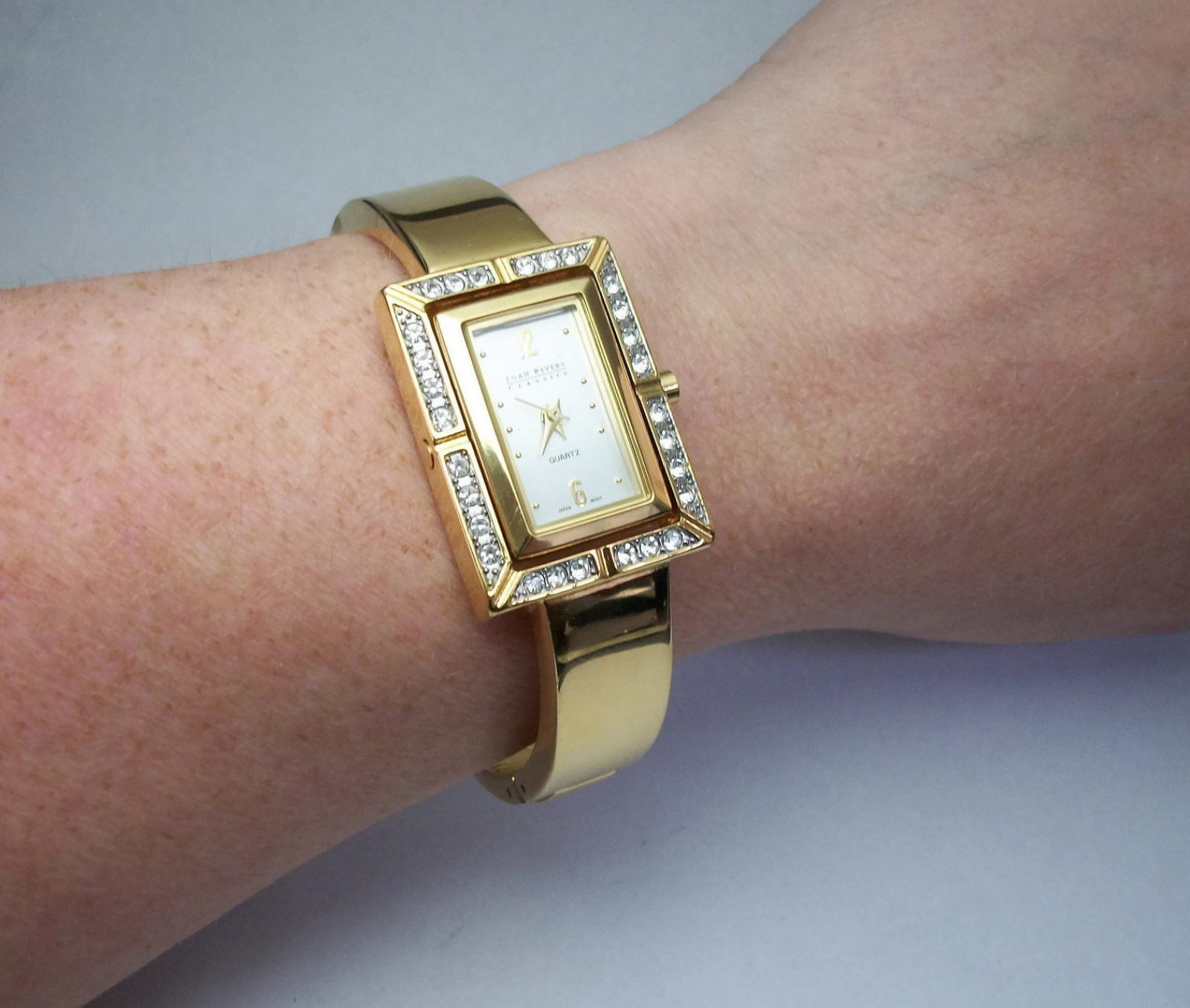 Vintage online bangle watch
