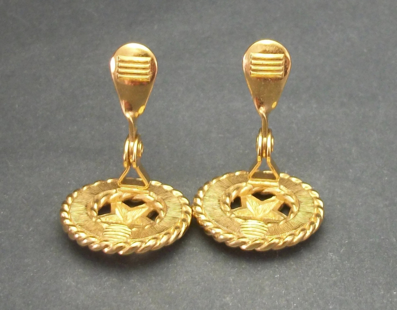 Vintage monet earrings clearance