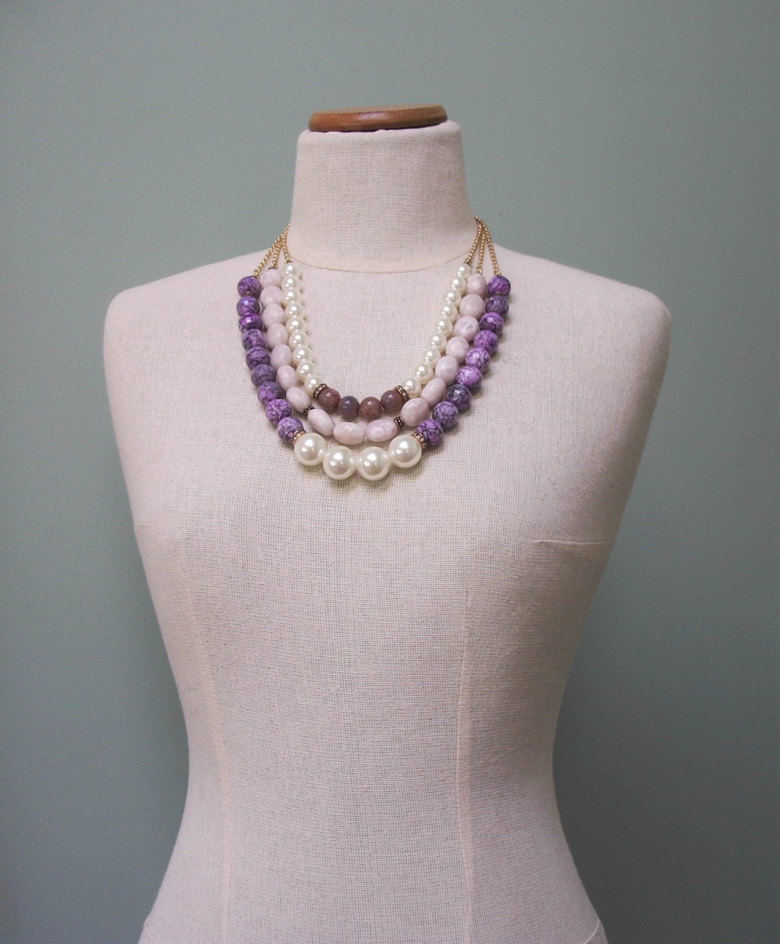 Big faux hot sale pearl necklace