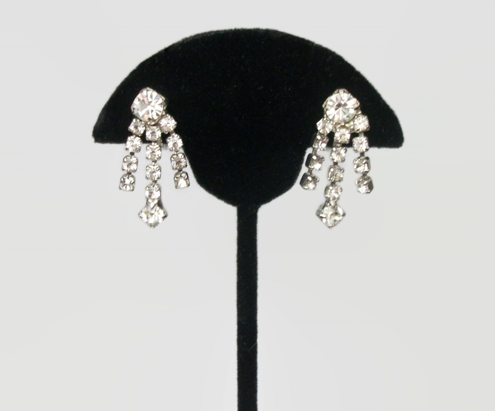 Vintage Clear Crystal Dangle Screw Back Clip on Earrings Formal