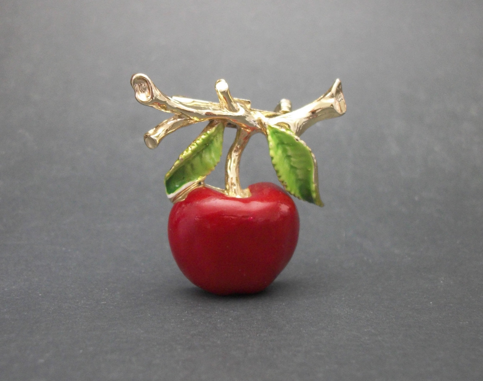 Vintage Gerry's Apple Brooch Enamel and Gold Tone Red Apple Lapel Pin
