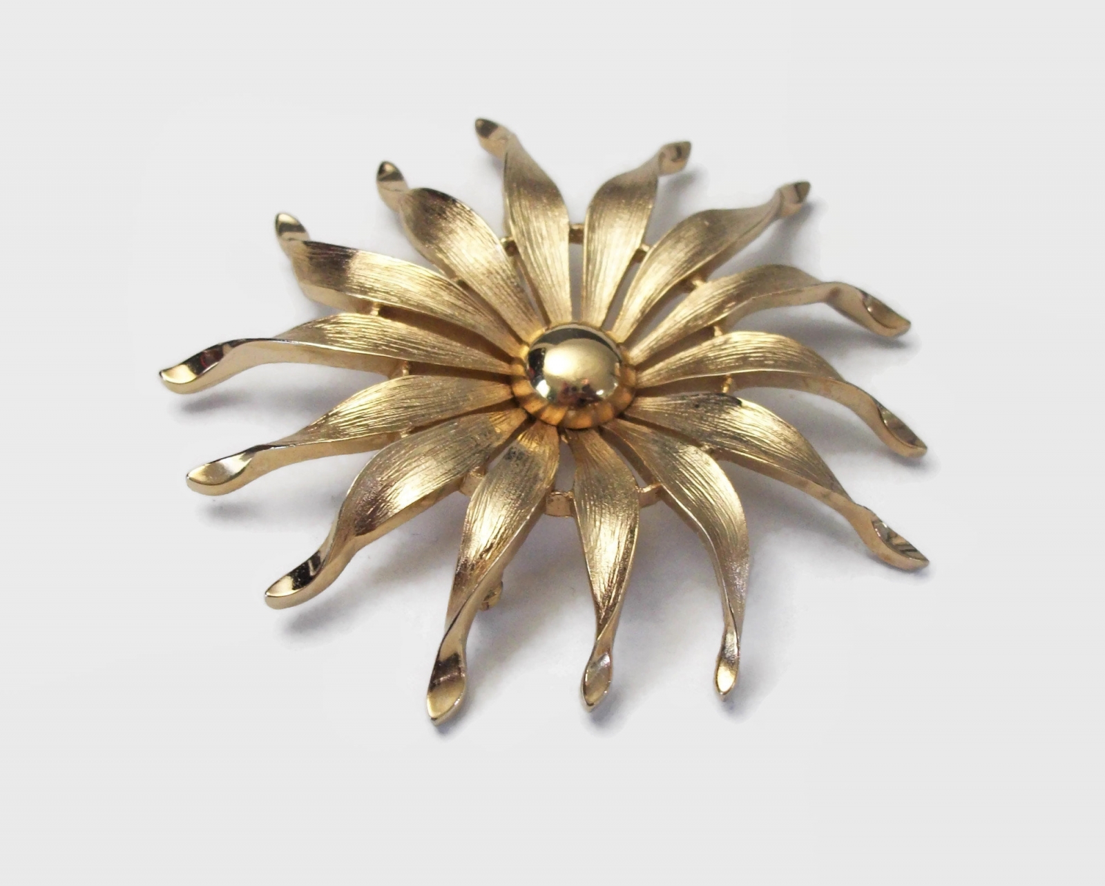 Grande Broche Vintage Pour Homme - Noeud Torsadé Or - Sans Nickel - Fait Main