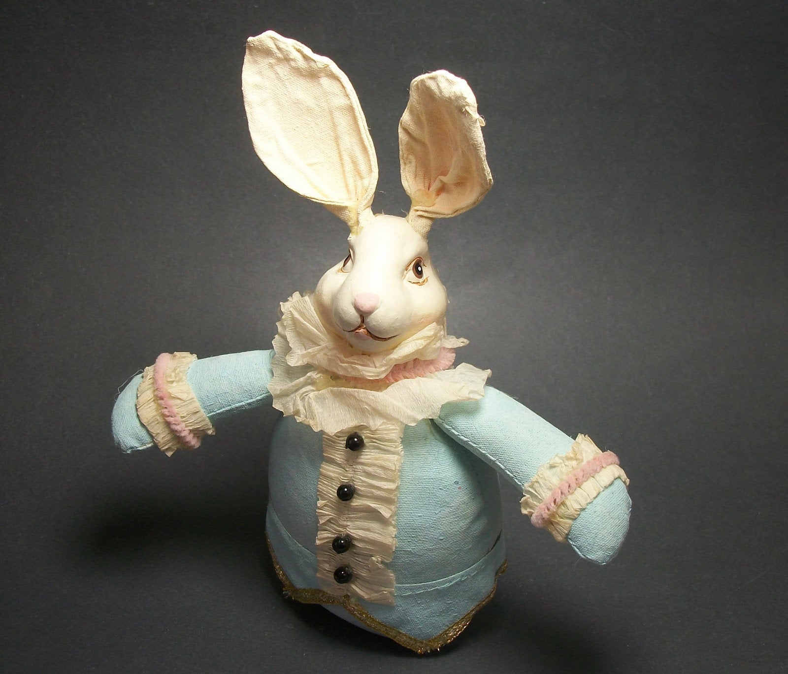 resin bunny decor