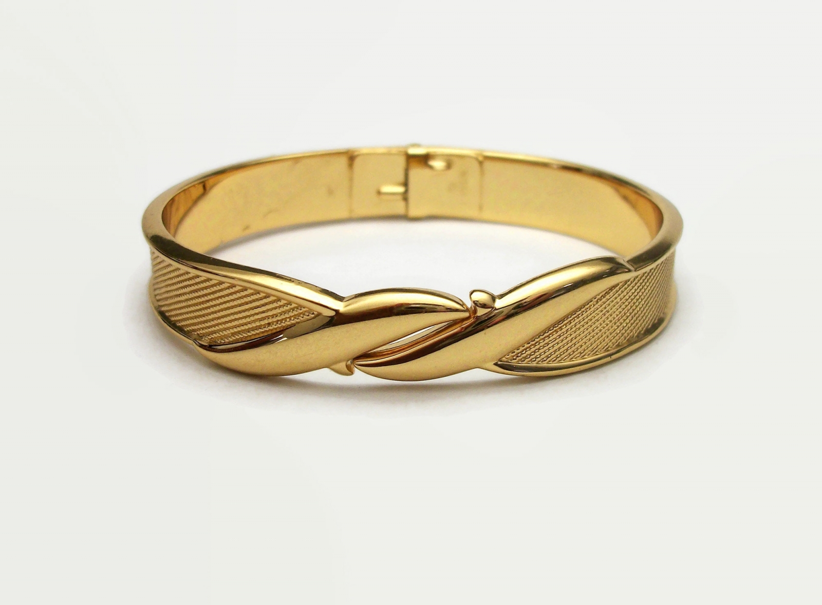 Monet jewelry bracelet sale