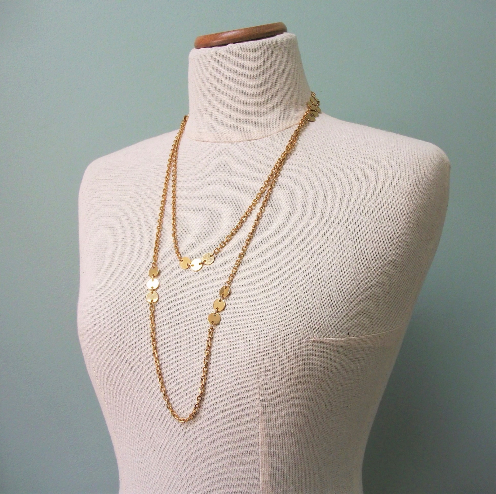 Vintage Long Gold Tone Chain Necklace Small Round Gold Circle Accents