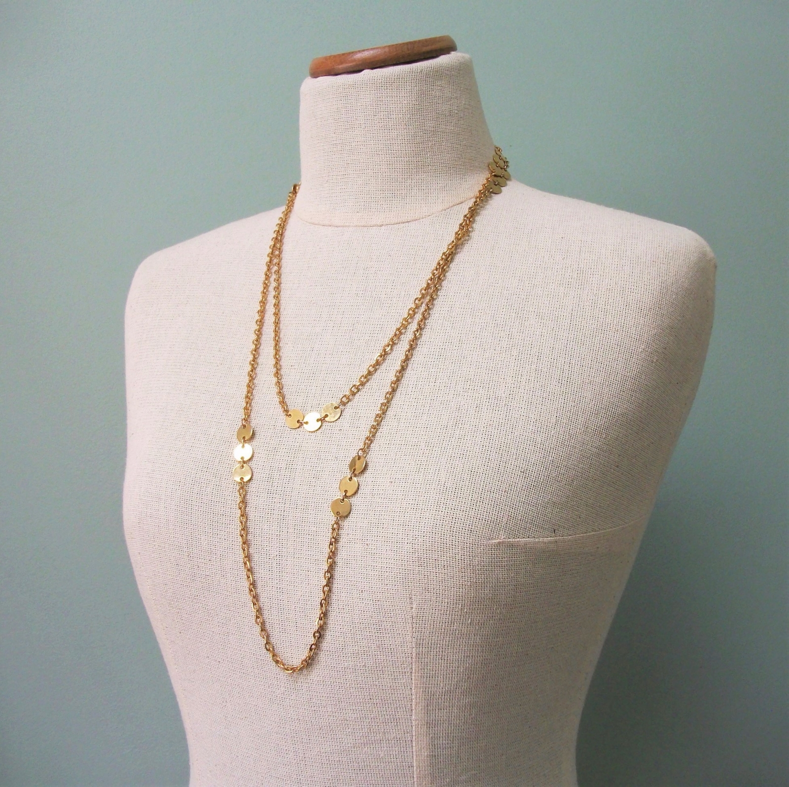 Long chain pendant necklace clearance