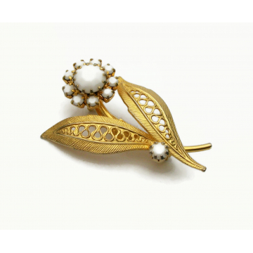 Vintage White Milk Glass and Gold Filigree Flower Brooch Floral Lapel Pin White and Gold Prong Set
