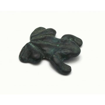 Vintage Green Metal Frog Figurine or Paperweight Small Animal Collectible Worry Frog Toad