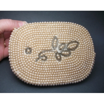 Vintage 1950s Made in Japan Faux Pearl Beaded Clutch 50s Formal Small Evening Bag with Floral Bead Design 5 5/8" x 4" x 3/4"