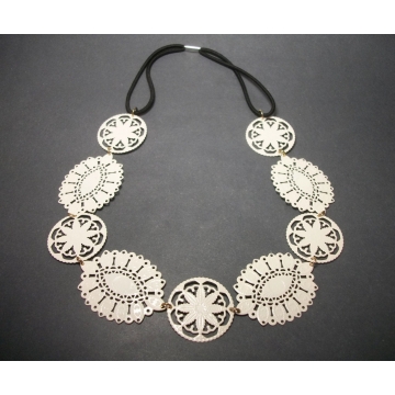 Vintage Winter White Metal Lace Necklace with Stretch Elastic Cord Large Metal Doily Medallions 1990s Bib Necklace
