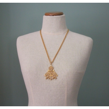 Vintage Medallion Charm Pendant Necklace Long 25 inch Gold Tone Chain  Ornate Statement Necklace  Kinetic Jewelry  Gold Ball Fringe Pendant
