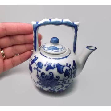 Vintage Miniature Blue & White Porcelain Teapot Made in China 3 7/8" tall Asian Inspired Floral Porcelain Figurine Knick Knack