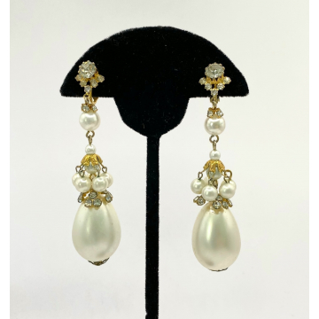 Vintage Pearl Drop Earrings Long 3 inch Clip on Earrings with Pearls and Clear Rhinestones Chandelier Clip on Earrings